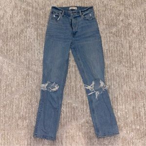 Abercrombie 90’s Straight High Rise Jeans